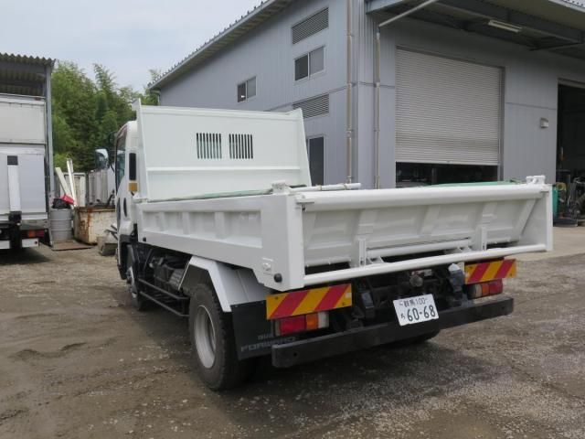 ISUZU FORWARD 2014