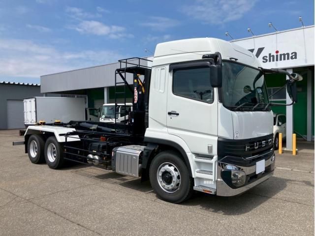 MITSUBISHI FUSOU SUPER GREAT 2025