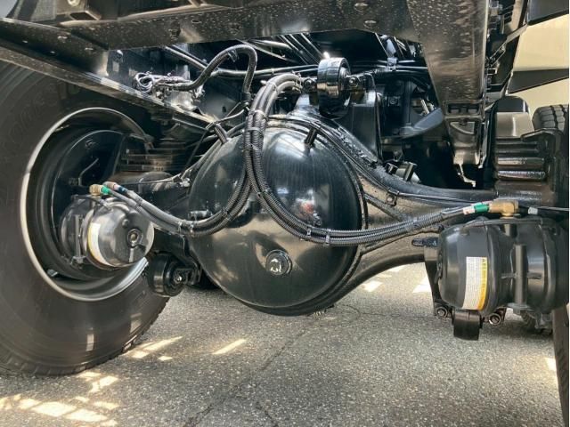 MITSUBISHI FUSOU SUPER GREAT 2025