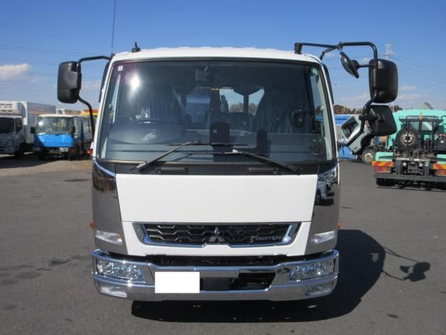 MITSUBISHI FUSOU FIGHTER 2025