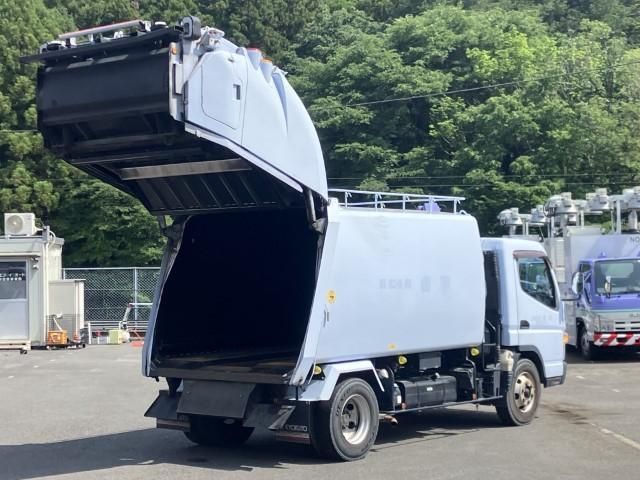 MITSUBISHI CANTER 2017