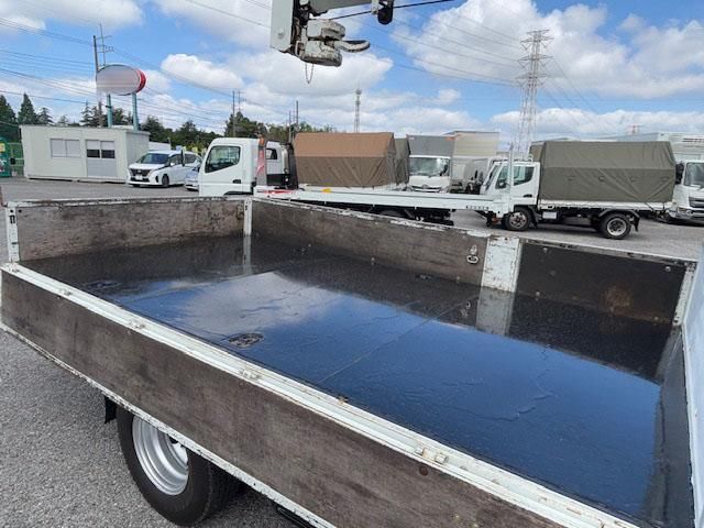 MITSUBISHI CANTER 2006