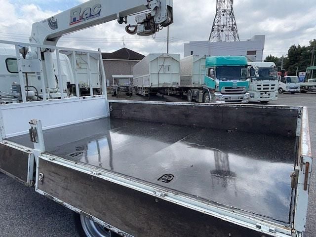 MITSUBISHI CANTER 2006