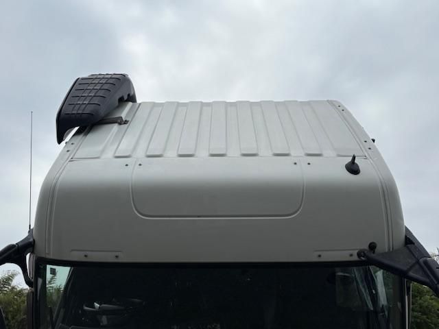 MITSUBISHI FUSOU SUPER GREAT 2020