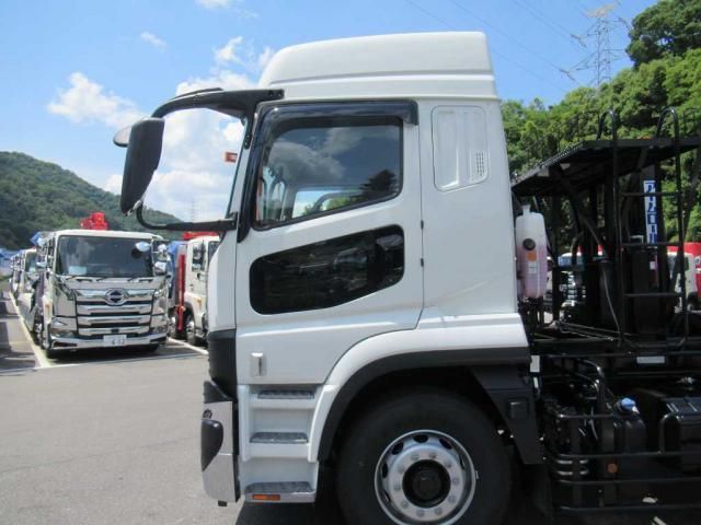 MITSUBISHI FUSOU SUPER GREAT 2025