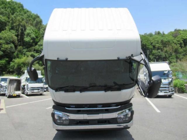 MITSUBISHI FUSOU SUPER GREAT 2025