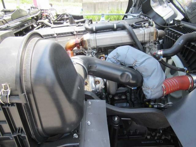 MITSUBISHI FUSOU SUPER GREAT 2025