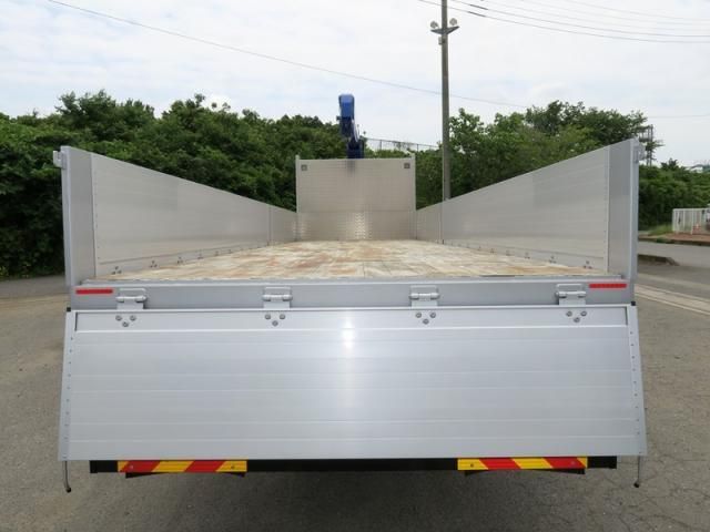 MITSUBISHI FUSOU SUPER GREAT 2023