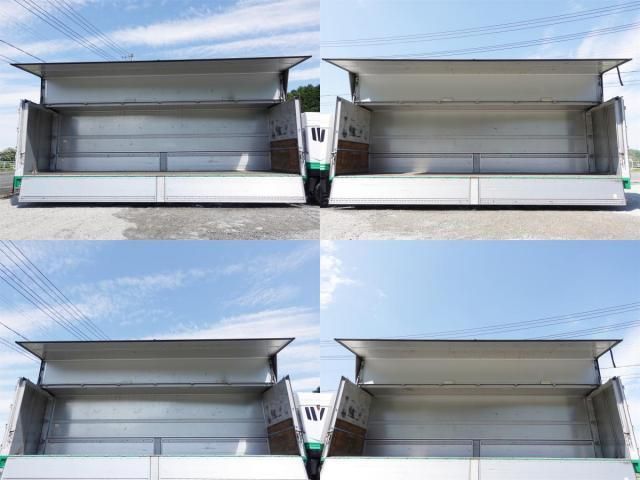 MITSUBISHI FUSOU SUPER GREAT 2012