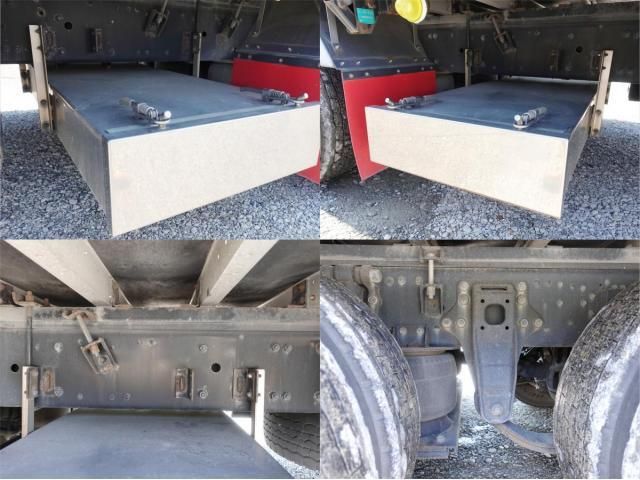 MITSUBISHI FUSOU SUPER GREAT 2012