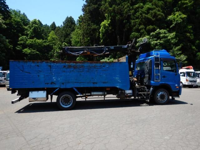 NISSAN DIESEL CONDOR 2013