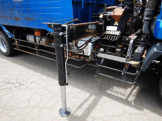 NISSAN DIESEL CONDOR 2013