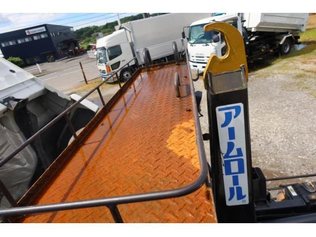 MITSUBISHI FUSOU FIGHTER 2015