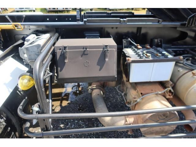 MITSUBISHI FUSOU FIGHTER 2015