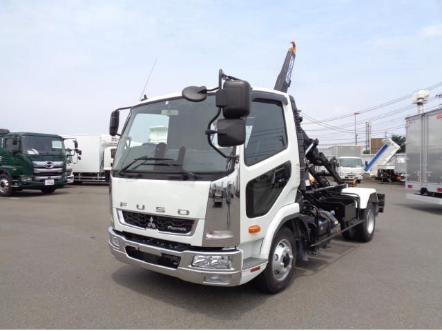 MITSUBISHI FUSOU FIGHTER 2023