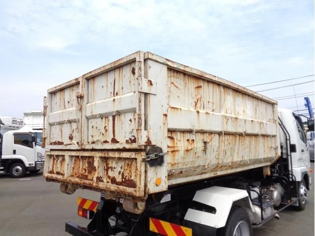 MITSUBISHI FUSOU FIGHTER 2023