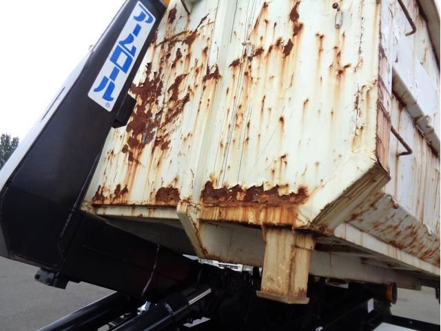 MITSUBISHI FUSOU FIGHTER 2023