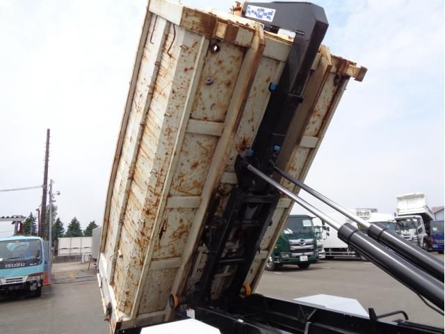 MITSUBISHI FUSOU FIGHTER 2023