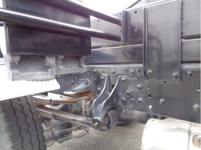 MITSUBISHI FUSOU FIGHTER 2023