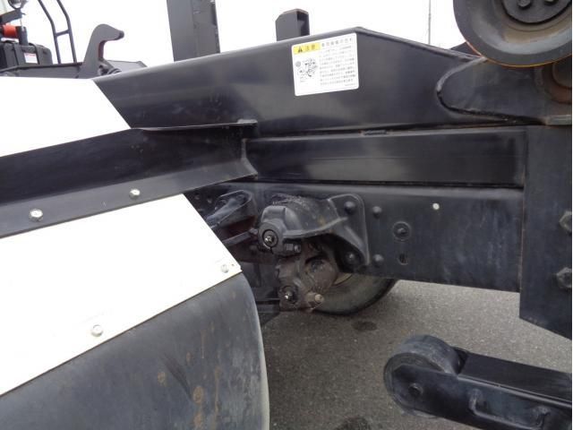 MITSUBISHI FUSOU FIGHTER 2023