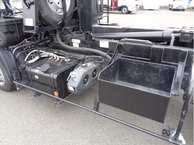 MITSUBISHI FUSOU FIGHTER 2023