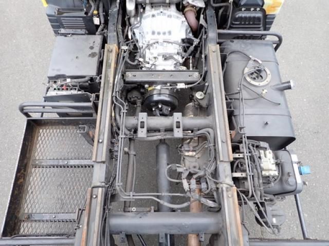 MITSUBISHI CANTER 2015