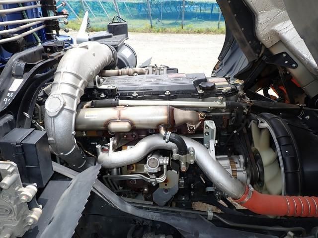 MITSUBISHI FUSOU FIGHTER 2019