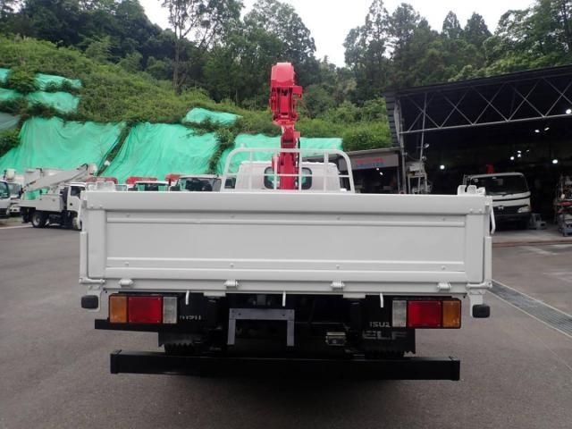 ISUZU ELF 2008