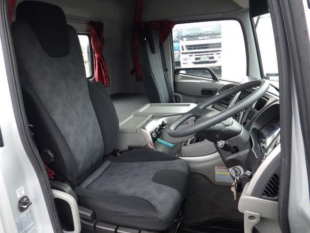 NISSAN DIESEL Quon 2017