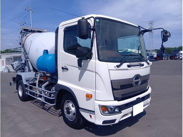 HINO RANGER 2024
