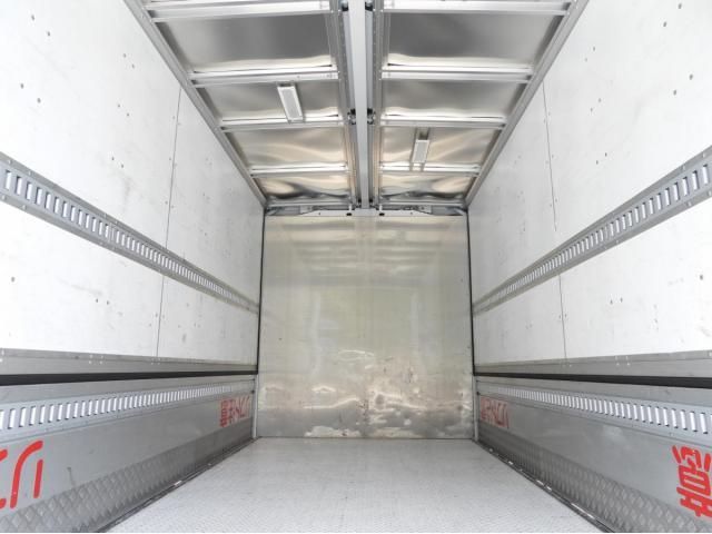 MITSUBISHI CANTER 2022