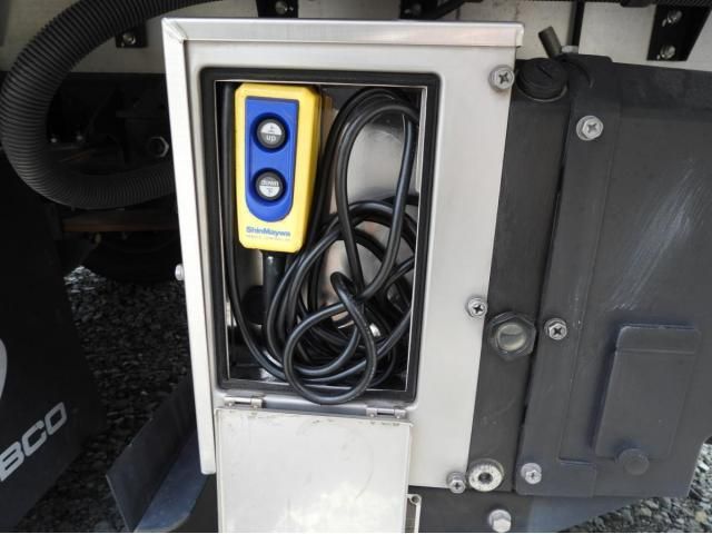 MITSUBISHI CANTER 2022