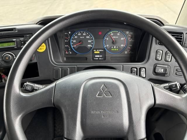 MITSUBISHI FUSOU SUPER GREAT 2016