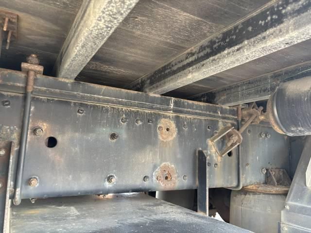 MITSUBISHI FUSOU SUPER GREAT 2016