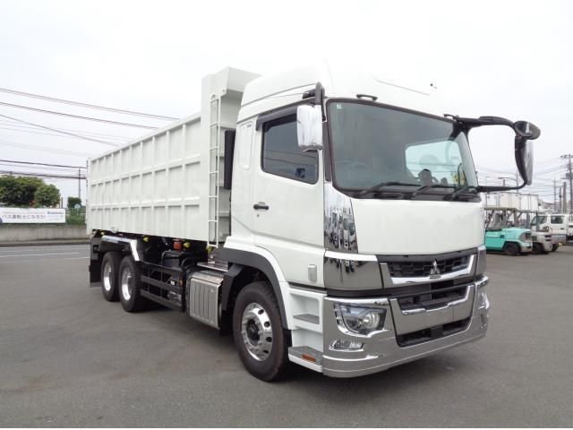 MITSUBISHI FUSOU SUPER GREAT 2023