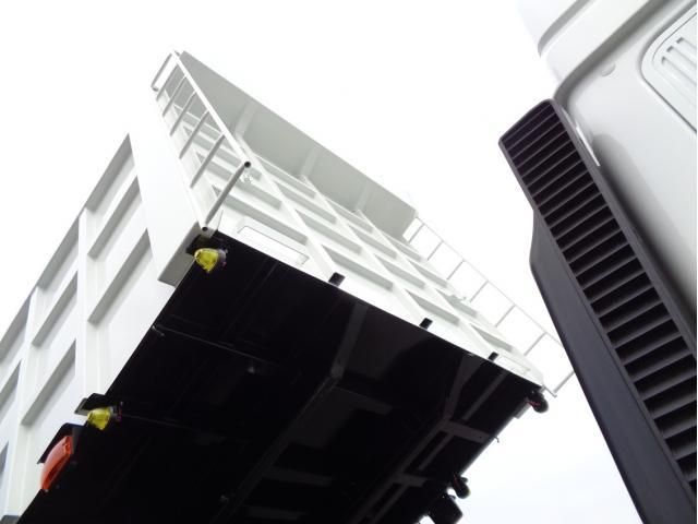 MITSUBISHI FUSOU SUPER GREAT 2023