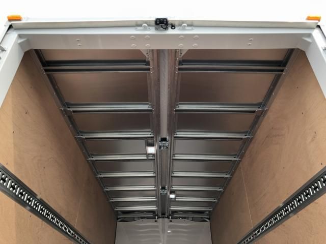 MITSUBISHI CANTER 2025