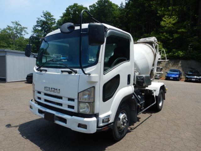 ISUZU FORWARD 2009