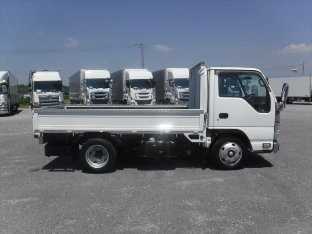 ISUZU ELF 2018