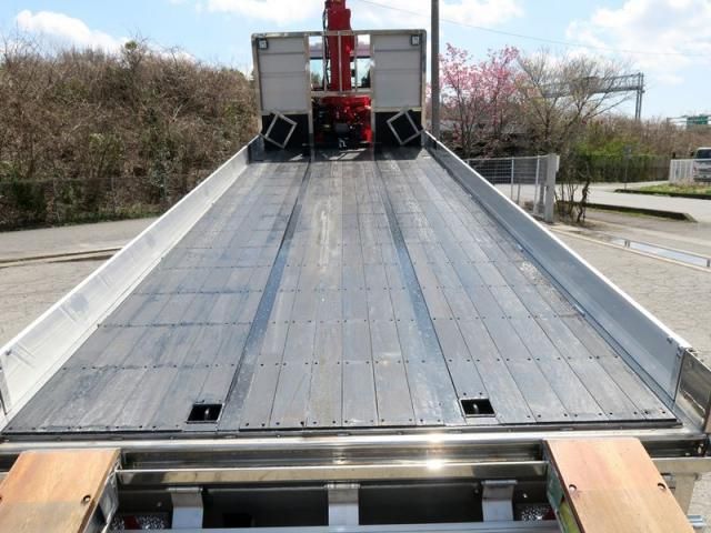 MITSUBISHI FUSOU FIGHTER 2024