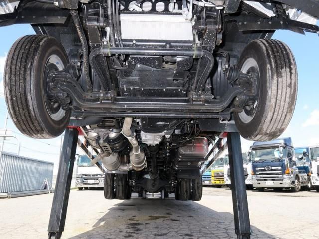 MITSUBISHI FUSOU FIGHTER 2024