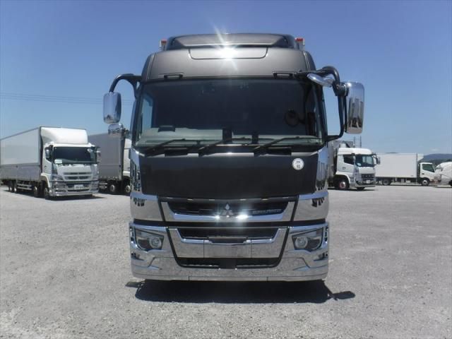 MITSUBISHI FUSOU SUPER GREAT 2019