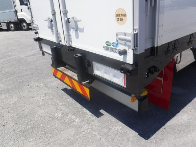 MITSUBISHI FUSOU SUPER GREAT 2019