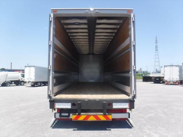 MITSUBISHI FUSOU SUPER GREAT 2019