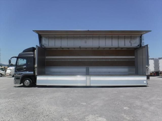 MITSUBISHI FUSOU SUPER GREAT 2019