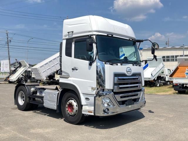 NISSAN DIESEL Quon 2020