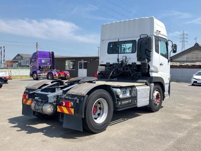 NISSAN DIESEL Quon 2020