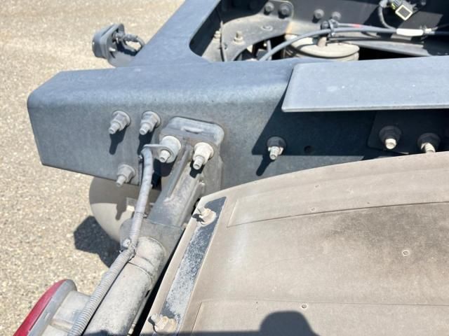 NISSAN DIESEL Quon 2020