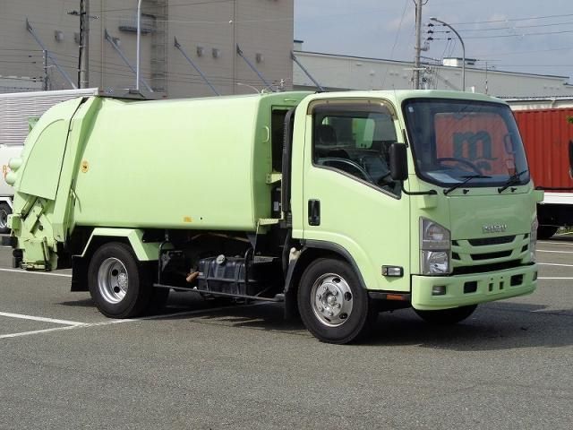 ISUZU ELF 2015