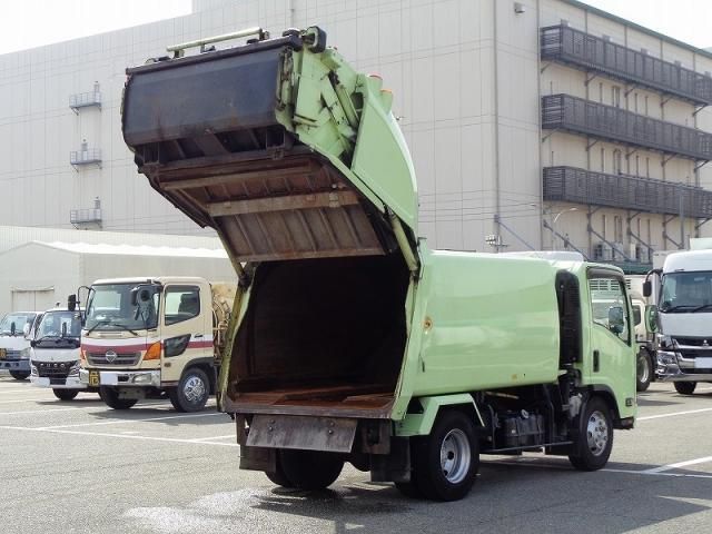 ISUZU ELF 2015